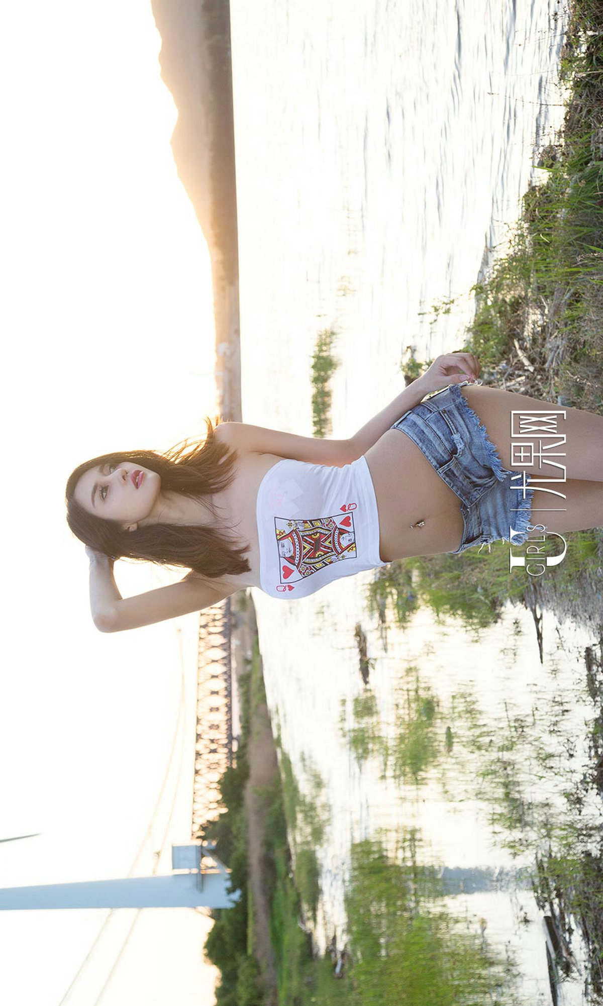 [爱尤物]2018APP NO.1118 田梓茵一漠颜